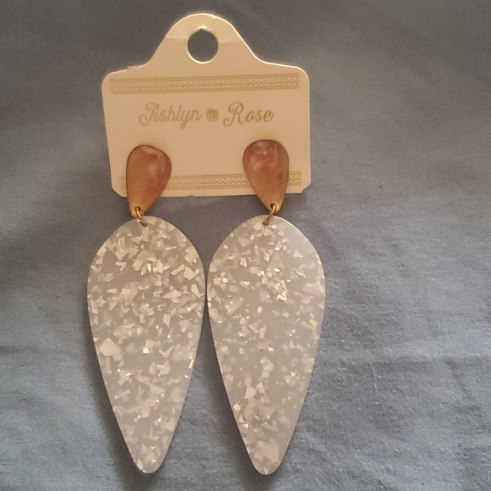 Ashlyn Rose Earrings